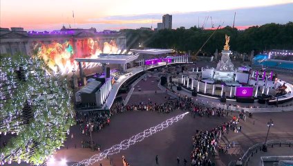 Prince William meets special guests at beacon ceremony