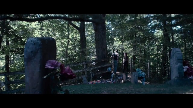 Bajo sospecha Trailer VO