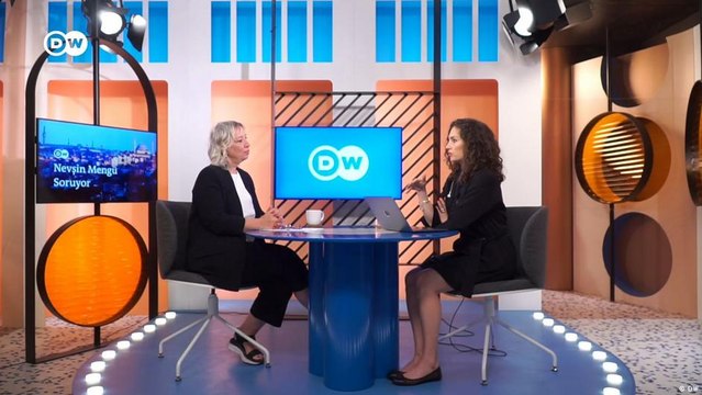 Erdoğan'ın 'sürtük' sözü yargıyı etkiliyor | Nevşin Mengü Soruyor