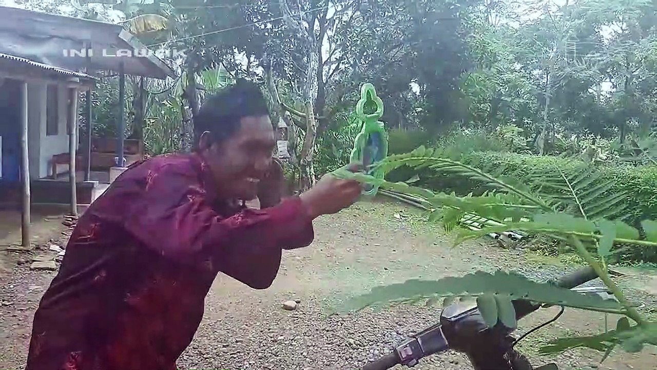 KORBAN MEDSOS _ Funny Videos _ islam damai