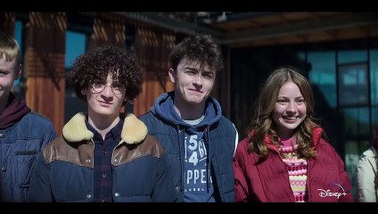 Parallel Worlds Trailer (2) OV