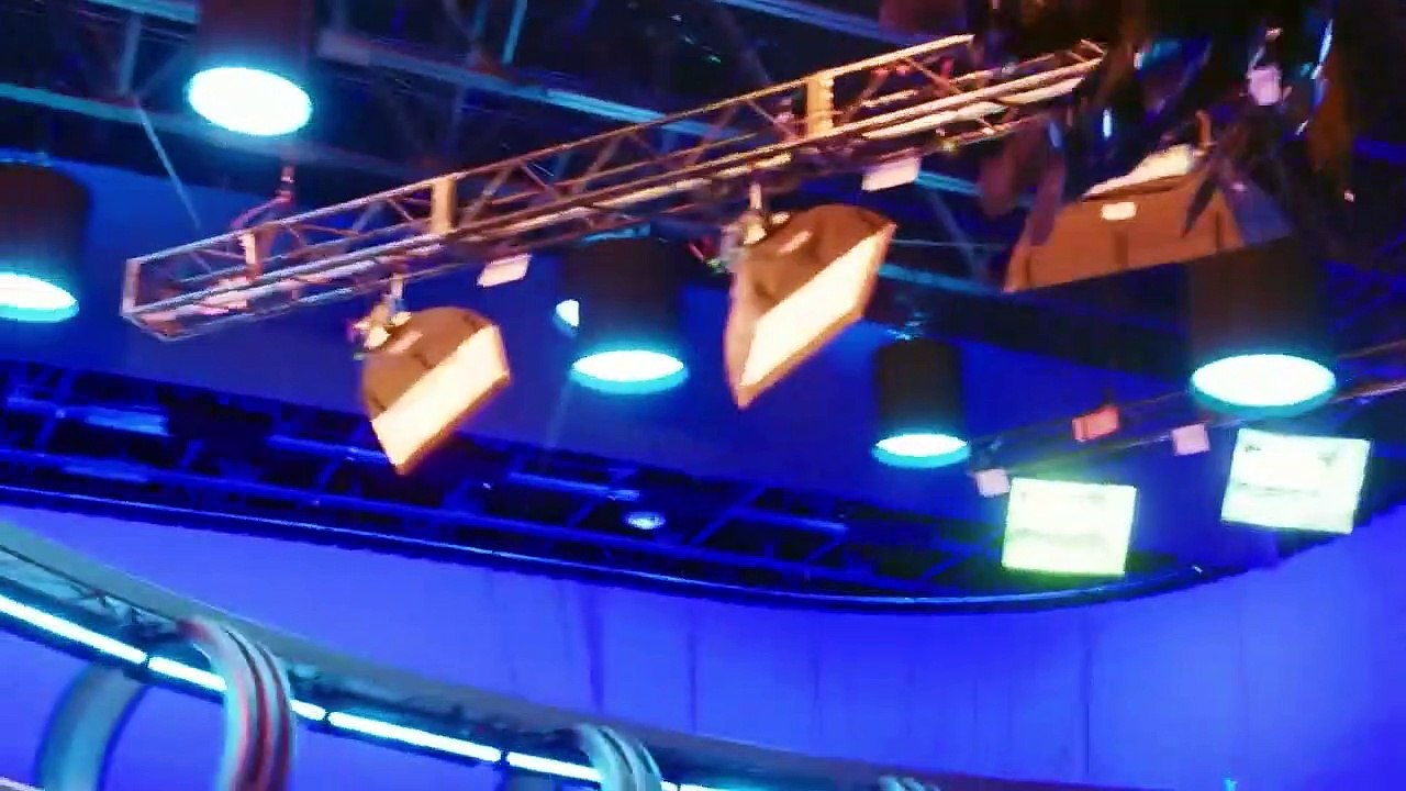 Adam à travers le temps BONUS VO "Le bêtisier"