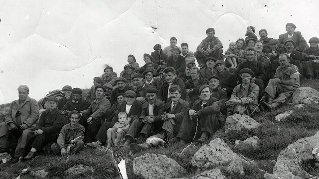 Les Heures heureuses Bande-annonce VF