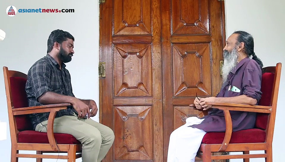 'നിങ്ങള്‍ ടൈപ്പ് ചെയ്‌തോളൂ, പക്ഷേ എഴുത്ത് മരിക്കില്ല' -ഭട്ടതിരി പറയുന്നു