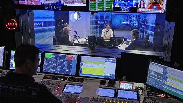 La reine Elisabeth II absente à la messe de son jubilé : le soutien inconditionnel des Anglais