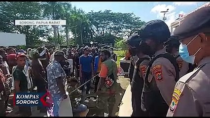 Aksi Demo Tolak Pemekaran DOB Dibubarkan Paksa Dengan Gas Air Mata