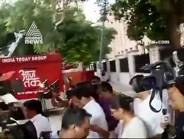 സിബിഐ ആവശ്യം അംഗീകരിച്ചു, പി ചിദംബരത്തെ കസ്റ്റഡിയില്‍ വിട്ട് സുപ്രീംകോടതി