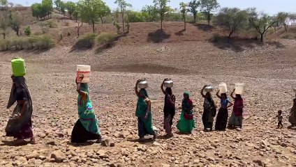 VIDEO: यहां पहाड़ों के बीच पहाड़ सी जिंदगी, अभावों की डगर पर लगती है दौड़
