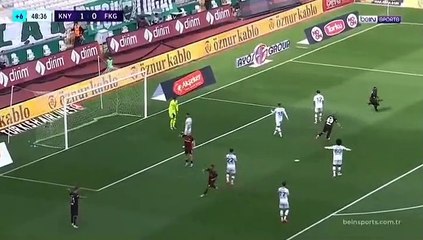 Passe décisive de Feghouli vs Konyaspor