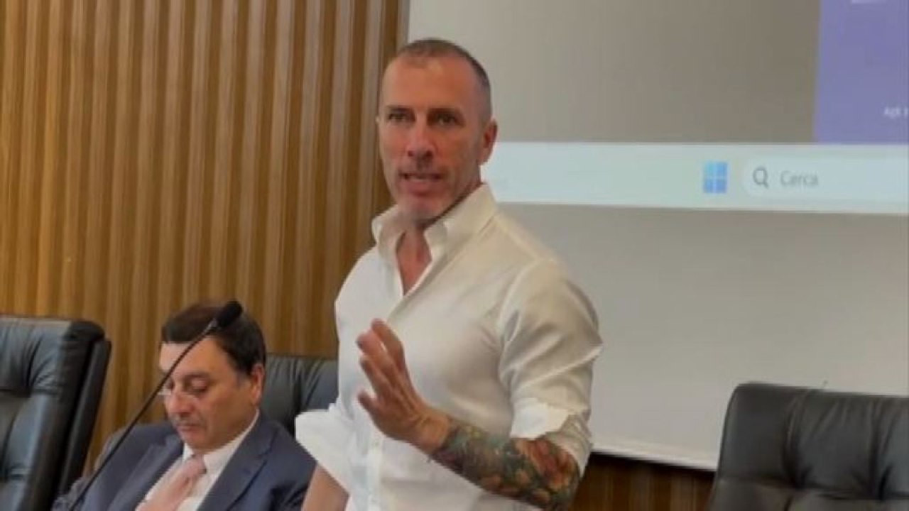 UniBa, l'ad di TIM Pietro Labriola incontra gli studenti