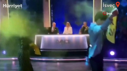 İsveç’te canlı yayında iklim protestosu! Kameramanın eylemciye müdahalesi gündem oldu