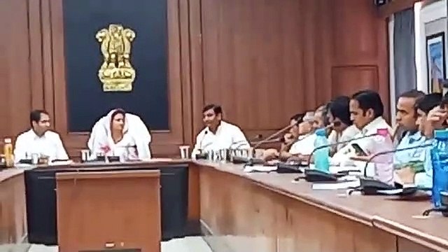 प्रभारी मंत्री की बैठक में पीसीसी चीफ डोटासरा और विधायक पारीक में जमकर तकरार