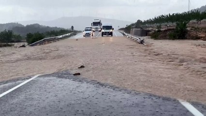 Un Diluvio Enorme 🌧️