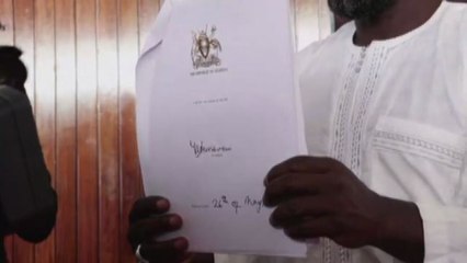 L'Uganda annuncia la firma della contestata legge anti-gay