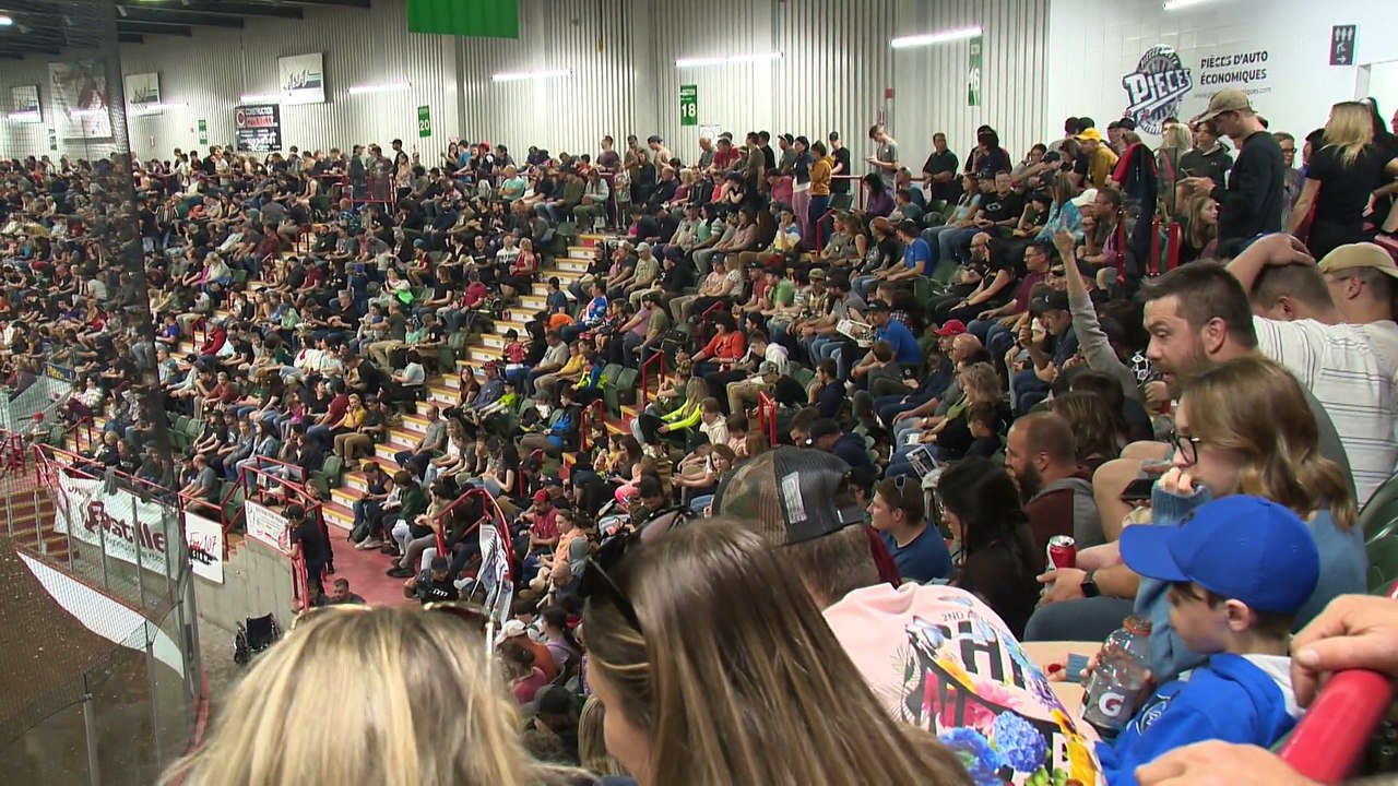Encore un franc succès pour le 41e Motocross intérieur de Rivière-du-Loup