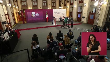 Download Video: AMLO defiende nuevos libros de texto: “queremos humanistas, no robots”