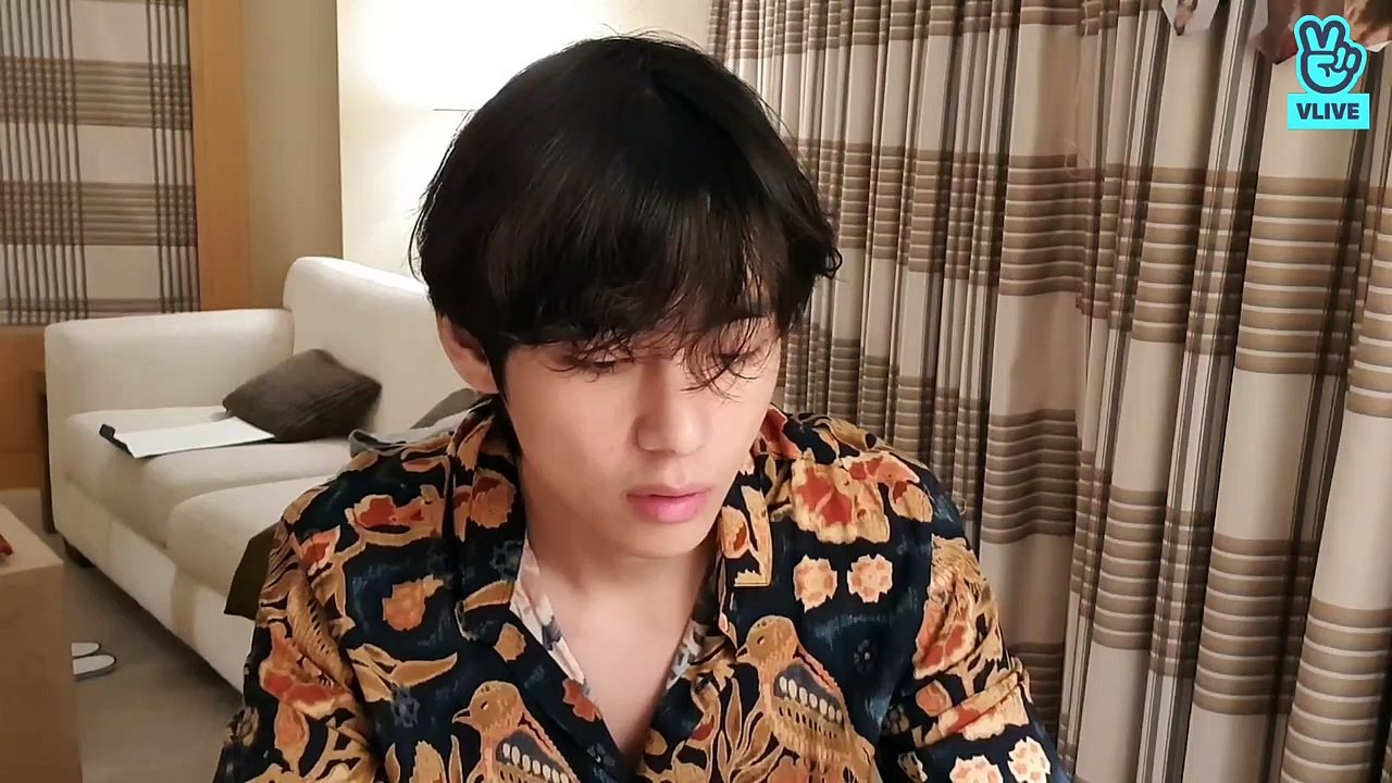 [ENG CC +] 2019.12.31 VLIVE TAEHYUNG - My belated birthday!