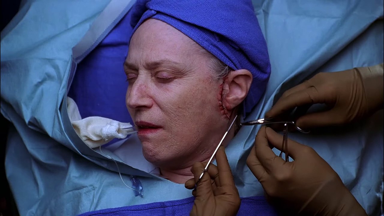 Nip/Tuck Trailer