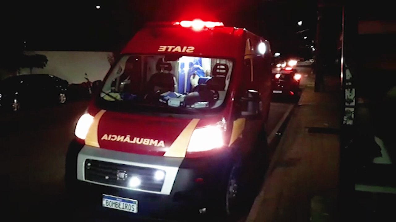 Mulher sofre torção de joelho e é socorrida pelo Siate no Santa Cruz