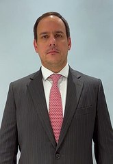 Polícia investiga ex-funcionário da Globo achado com cartões de Jeff Machado