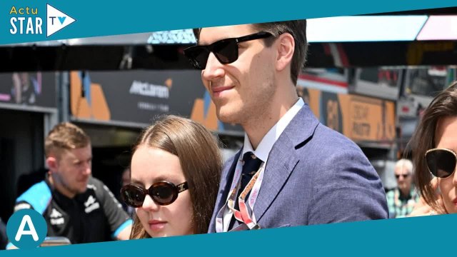 Alexandra de Hanovre : La fille de Caroline de Monaco épaules dénudées et très amoureuse au Grand Pr