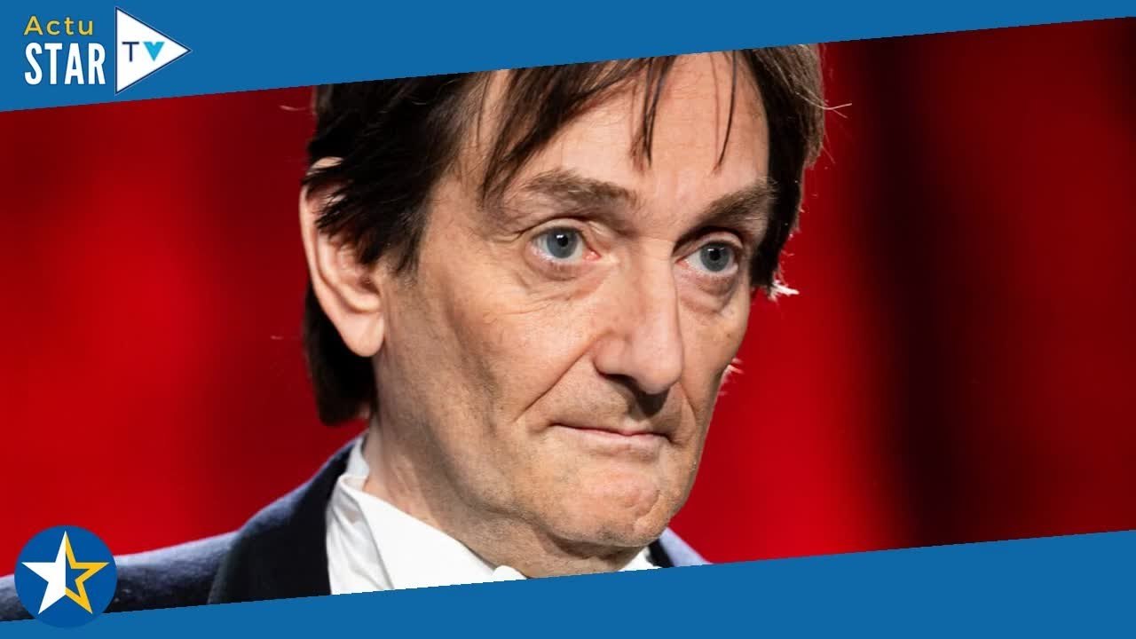 Pierre Palmade, une chanteuse proche de l'humoriste s'exprime : "Qu'il lève la main celui qui n'a pa