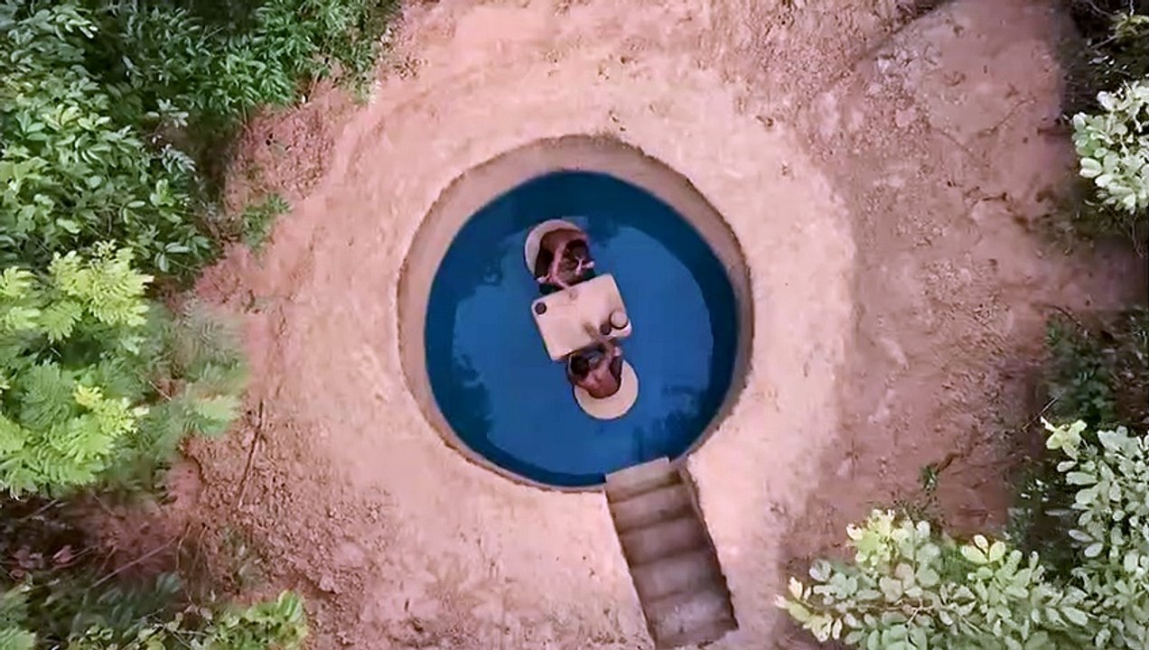 Spend 278 Days To Build A Dream Water Park