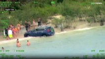 فيديو: امرأة تحت تأثير الكحول تقتحم بسيارتها شاطئا مكتظا في فلوريدا