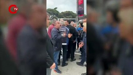 Bugün Üsküdar'daki kaçak kafelerin yıkımında, kafe sahipleri İmar Müdürü Ramazan Gülten'i darp etti.