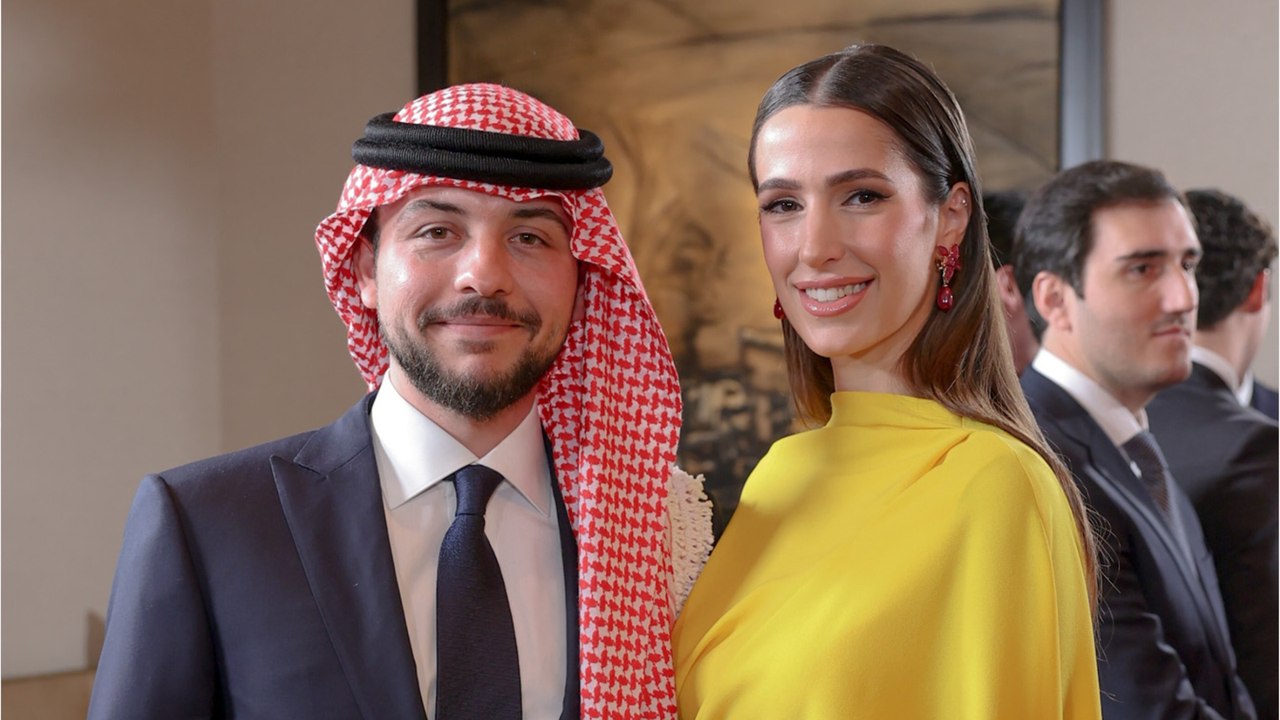 GALA VIDEO - Mariage d'Hussein de Jordanie et Rajwa Al-Saif : cet invité inattendu convié aux noces