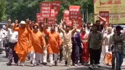 बिजनौर: स्वामी प्रसाद मौर्य के खिलाफ ब्राह्मणों का "हल्ला बोल", सड़कों पर उतरकर प्रदर्शन