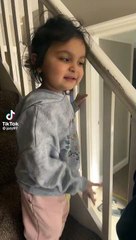 Le meri maa ulta mujhy he bol rhe ha