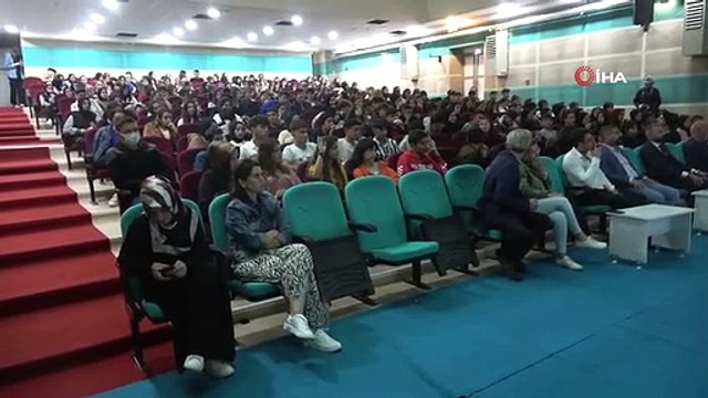 Muş'ta motivasyon ve kariyer semineri düzenlendi