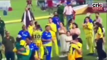 Dhoni Salutes Jadeja_s Wife Rivaba When She Touched Jadeja_s Feet After CSK Won IPL 2023 Final