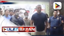 Suspek sa pagpatay sa traffic enforcer sa Tanza, Cavite, kusang sumuko kay Gov. Remulla