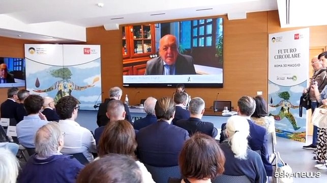 Conou: recuperato 100% olio lubrificante usato, rigenerato il 98%
