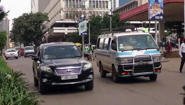 Ativistas pedem sanções internacionais contra lei 'anti-homossexualidade' de Uganda