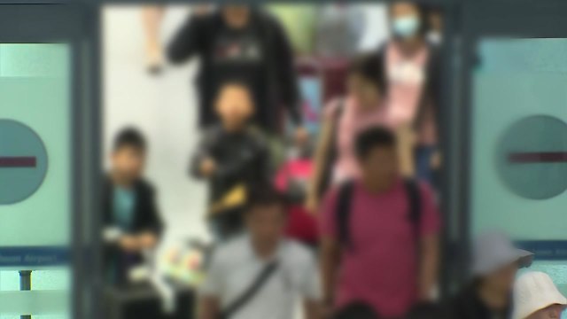 무사히 귀국해 감사 ...'괌옥 탈출' 관광객 3천 명 대부분 귀국 / YTN