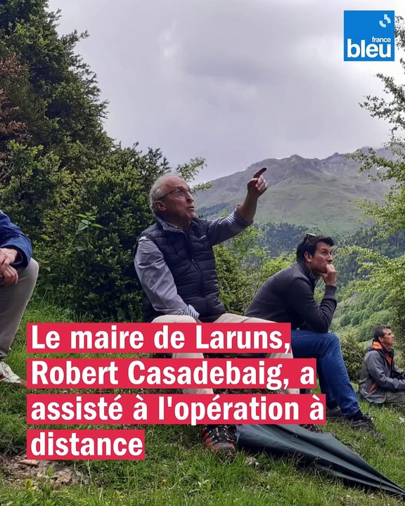 Impressionnant dynamitage en vallée d'Ossau