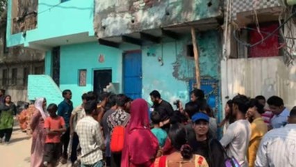 El silencio de los vecinos rodea el brutal asesinato de una joven en plena calle en India