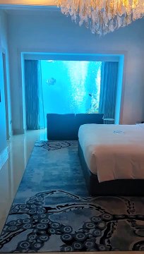 Incroyable suite d'hôtel sous-marine