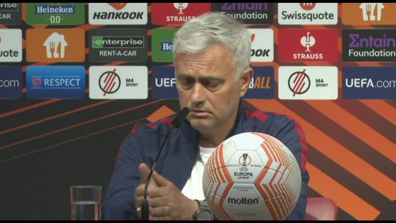 Mourinho:  la storia non gioca, quando la partita inizia saremo lì
