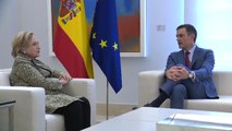 Pedro Sánchez se reúne con Hillary Clinton en Moncloa