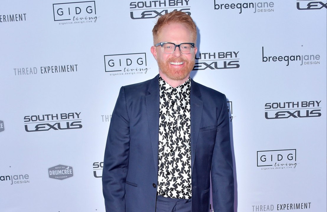 Jesse Tyler Ferguson advised Sarah Hyland to wait to have kids