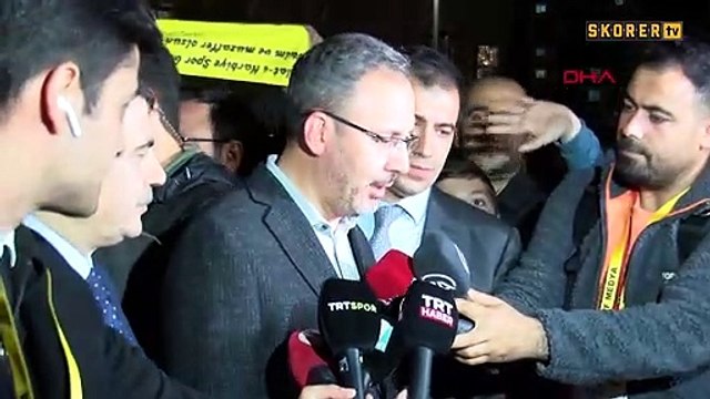Bakan Kasapoğlu: Galatasaray camiasını gönülden tebrik ediyorum