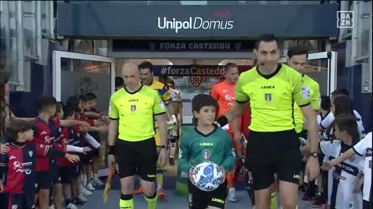 Cagliari v Parma