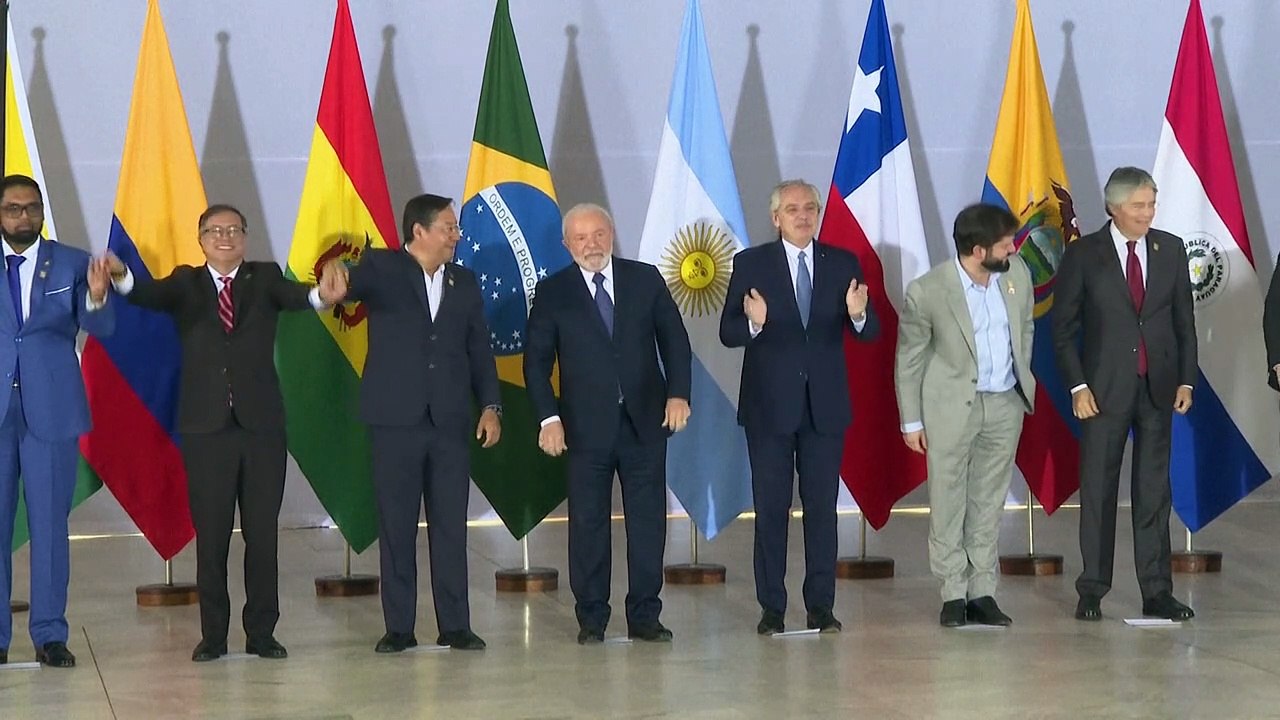 Em Brasília, Lacalle Pou e Boric criticam defesa de Lula à Venezuela