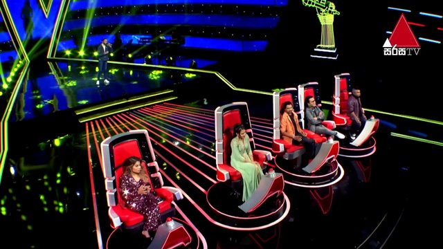Dhanushka Wijesooriya | Santhapa Mawathe (සන්තාප මාවතේ) | Blind Auditions | The Voice Sri Lanka