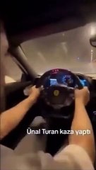 Unal Turan et le chanteur Ceylan Koynat se sont écrasés lors d'un test de vitesse dans le tunnel