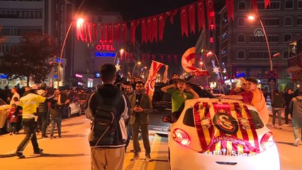 ERZURUM - Galatasaray'ın şampiyonluk kutlamaları